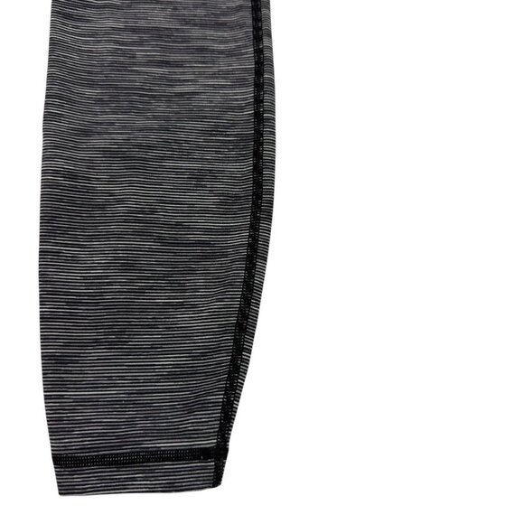 Lululemon High Times 7/8 Mesh Luxtreme Women’s 4 - Picture 11 of 15